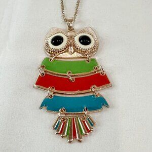 New w Tags Articulated Owl Necklace Green Pink  Blue Metallic Gold Colour 16"